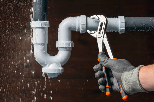 Professional Leak Detection technician working in Woodville, MA
